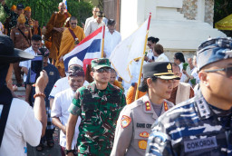 Dandim 1617/Jembrana Kawal Misi Perdamaian Dunia: Lepas 58 Bhikkhu ‘Indonesia Walk For Peace 2026