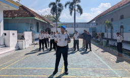 Perkuat Integritas, Rutan Kelas IIB Sampang Gelar Ikrar Zero Halinar dan Razia Gabungan