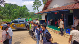 Polsek Kedungdung Dalami Motif Penemuan Jasad Pemuda Tergantung di Samping Rumah