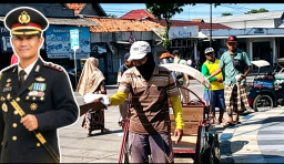Kapolres Sampang Tebar Kebaikan, Ratusan Nasi Kotak Dibagikan dalam Aksi Jumat Berkah