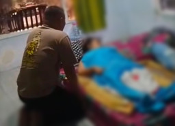 Kasat Lantas Polres Sampang Berikan Pendampingan Pengobatan Islami, Keluarga Pasien Sampaikan Terima Kasih