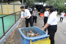 Polres Metro Jakbar Apel Pencanangan Program “Jaga Jakarta Bersih dan Asri”, Wujudkan Lingkungan Kerja Sehat dan Nyaman