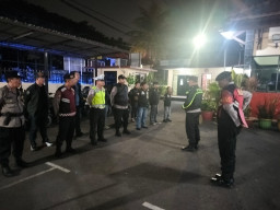 Polsek Batuceper Gelar Operasi JAGA JAKARTA+, Pastikan Keamanan Wilayah Hingga Subuh