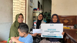 YBM PLN UIP JBTB Salurkan Biaya Tempat Tinggal untuk Warga Wiyung