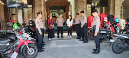 Jelang Hari Bhayangkara ke-80, Polresta Denpasar Gelar Bakti Religi di Gereja Maranatha