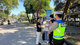 Patroli KRYD Polres Bandara Ngurah Rai Jaga Keamanan Area Parkir Motor Terminal Domestik