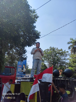 AMI Demo DPW PAN Jatim, Desak Tindak Tegas Dugaan Pemotongan Dana Reses Juliana Eva Wati