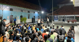 Rutan Klas IIB Sampang Gandeng APH Gabungan Gelar Operasi Penggeledahan Kamar Warga Binaan