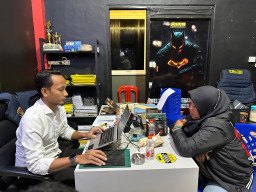 Uang Puluhan Juta Milik Pria asal Gresik Digasak Teman Wanitanya di Hotel Sampang