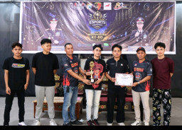 HUT Bhayangkara ke-80: Polres Sampang Sukses Gelar Turnamen Mobile Legends, Tim Biiboy Market Sabet Juara I