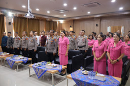 Hari Bhayangkara ke-80, Polres Bandara Ngurah Rai Gelar Syukuran, Kenaikan Pangkat, dan Pelepasan Personel Purnabakti