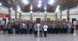 Polda Bali Tingkatkan Kemampuan Public Speaking, Perkuat Kepercayaan Publik Melalui Komunikasi Profesional