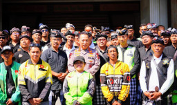 Kapolri Serap Aspirasi Pecalang dan Ojek Online, Perkuat Kemitraan Jaga Bali Tetap Aman dan Nyaman