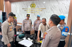 Bidpropam Polda Bali Periksa Disiplin Personel dan Inventaris Senpi di Polres Bandara Ngurah Rai