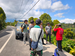 Kapolsek Pupuan Perkuat Kamtibmas Lewat Patroli Dialogis, Warga Diajak Waspada Cegah Aksi Kriminalitas