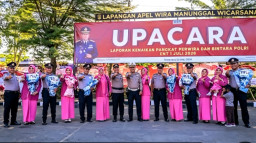 Apresiasi Dedikasi, Enam Anggota Satlantas Polres Sampang Resmi Naik Pangkat