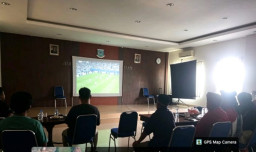 Koramil 05/Cpt Kodim 0506/Tgr Gelar Nobar Piala Dunia 2026 Bersama Warga
