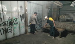 Dendam Asmara Bermotif Bawa Celurit, Tiga Pria di Sampang Terlibat Carok Massal