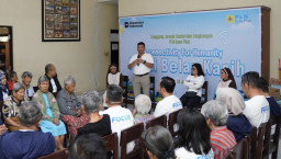 PLN Icon Plus Tebar Kepedulian, Lansia Rumah Belas Kasih Malang Terima Layanan Kesehatan Gratis