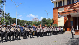 Polres Bandara Tingkatkan Kesiapsiagaan Melalui Latihan Dalmas dan Sispam Mako