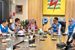Sambut Hari Pelanggan Nasional, Dirut PLN Tinjau Langsung Keandalan Listrik Peringatan HUT ke-81 RIp