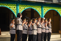Polres Pelabuhan Tanjung Perak Gelar Upacara Hari Juang Polri 2026, Tingkatkan Soliditas dan Semangat Pengabdian