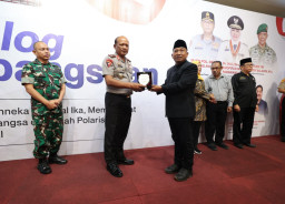 Kapolda Jatim Pastikan Tak Ada Ancaman Kerusuhan di Jatim, Warga Diminta Tak Percaya Hoaks
