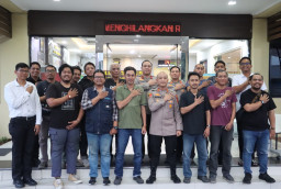 Silaturahmi Jaga Jakarta dan Ngopi Bareng, Kapolres Priok Bersama Jurnalis