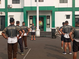 Dandim 0506/Tangerang Pimpin Senam Pagi, Bangun Kebugaran dan Soliditas Prajurit