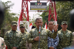 Laporkan Capaian TNI AD kepada Presiden, Kasad: 2.500 Jembatan dan 3.000 Titik Air Tuntas