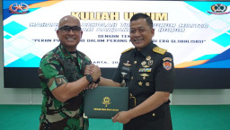 Komandan Pussiberad Berikan Kuliah Umum di STHM, Bahas Peran Strategis Sarjana Hukum di Era Perang Kognitif dan Ancaman