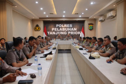 Perkuat Kapasitas Kepemimpinan, Serdik Sespimmen Dikreg Ke-67 Gelar FGD di Polres Pelabuhan Tanjung Priok