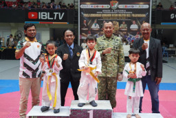 Ajang Cetak Atlet Berprestasi, Danrem 052/Wkr Resmi Buka Open Tournament Taekwondo Grade C Nasional Danrem Cup 2026