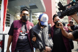 Aktor RF Jalani Pemeriksaan Kesehatan Usai Diamankan Terkait Kasus Narkoba