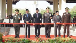Kapolresta Sidoarjo Irup Hari Bhayangkara ke-77 di Alun-alun Sidoarjo