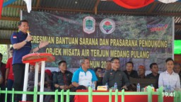 Wisata Air Terjun Medang Pulang Merupakan Icon Yang Membanggakan Desa Tani Makmur