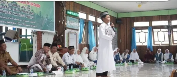 Wakil Bupati Kapuas Hulu Hadiri Kegiatan Majelis Ta’alim Qubro di Desa Lubuk Antuk 