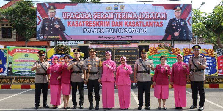 Sertijab Kasat Reskrim dan Kasat Lantas Tulungagung
