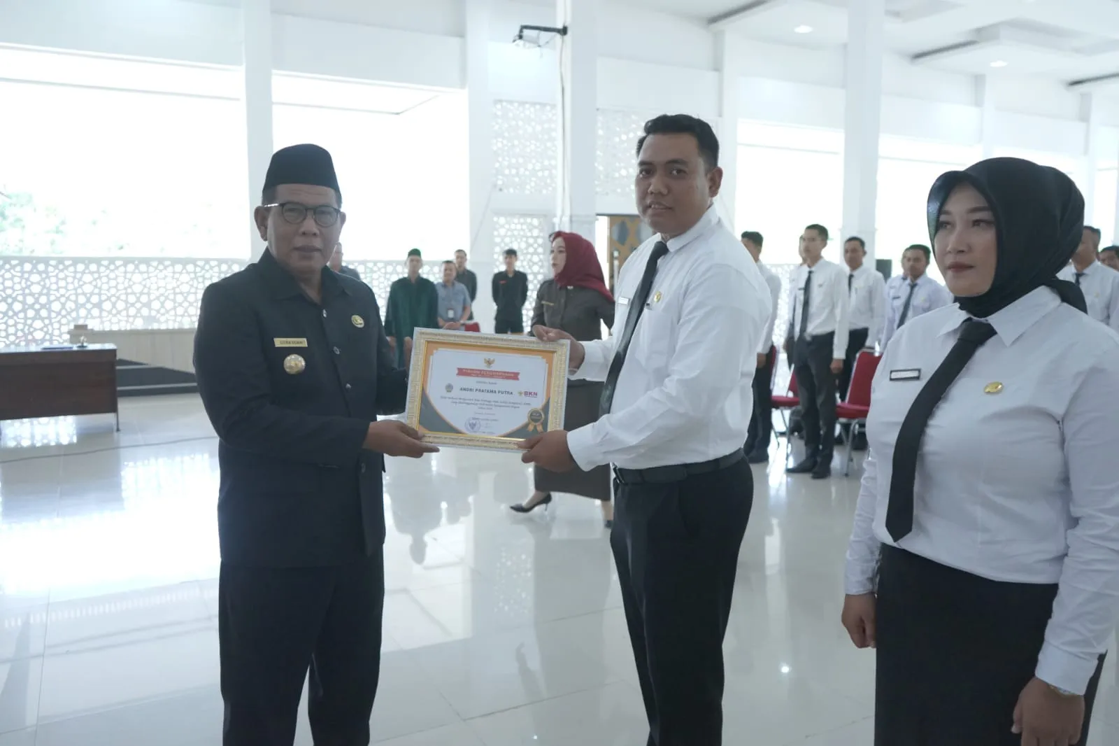 Serahkan 175 SK PPPK, Citra Duani : Tunjukan Loyalitas dan Tanggung Jawab Bekerja