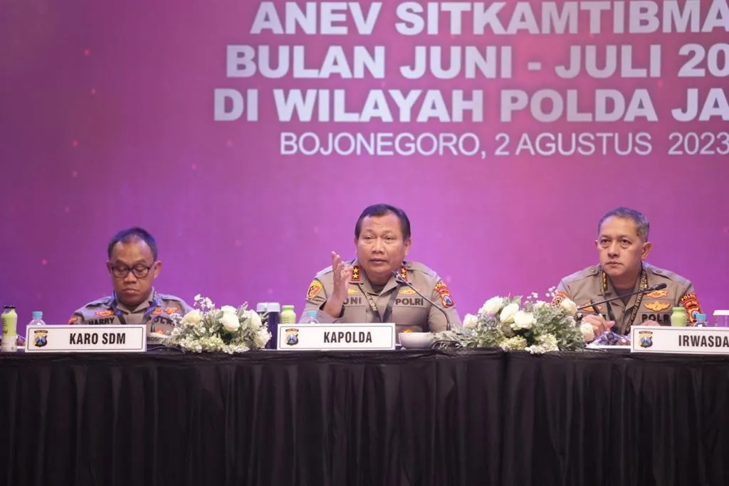 Demi Keselamatan Masyarakat Kapolda Jatim Minta Kepala Daerah Anggarkan Pembangunan Palang Pintu Perlintasan Sebidang 