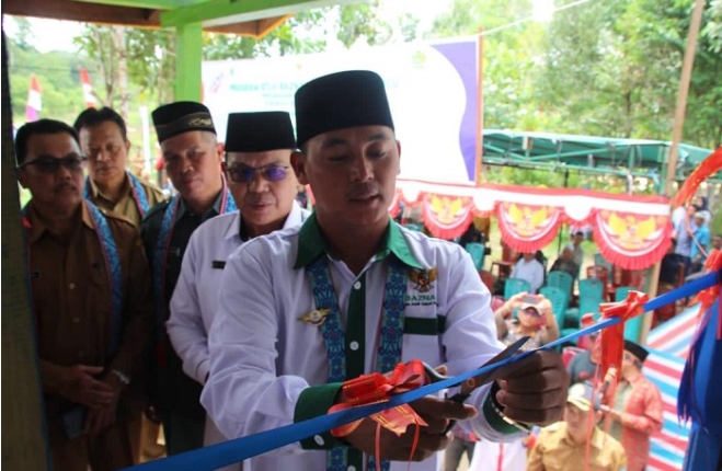 Wabup Wahyu Resmikan Bedah Rumah Tak Layak Huni 