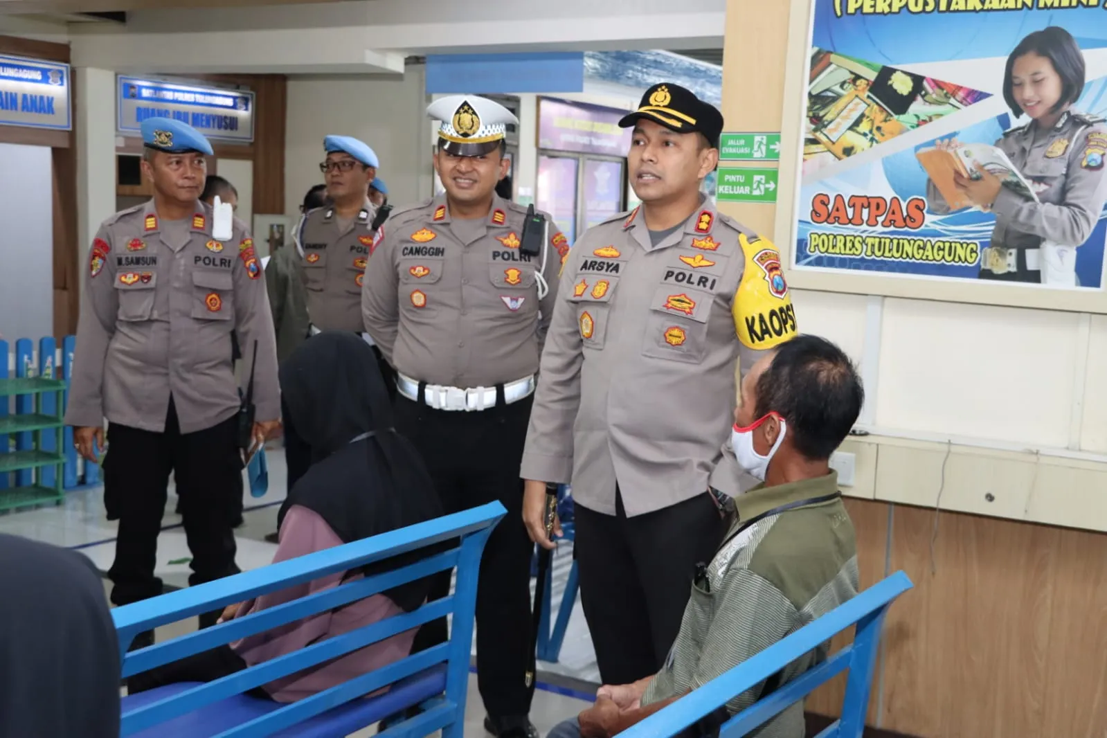 Satpas Polres Tulungagung Permudah Masyarakat Pemohon SIM Dengan Nasi Tiwul