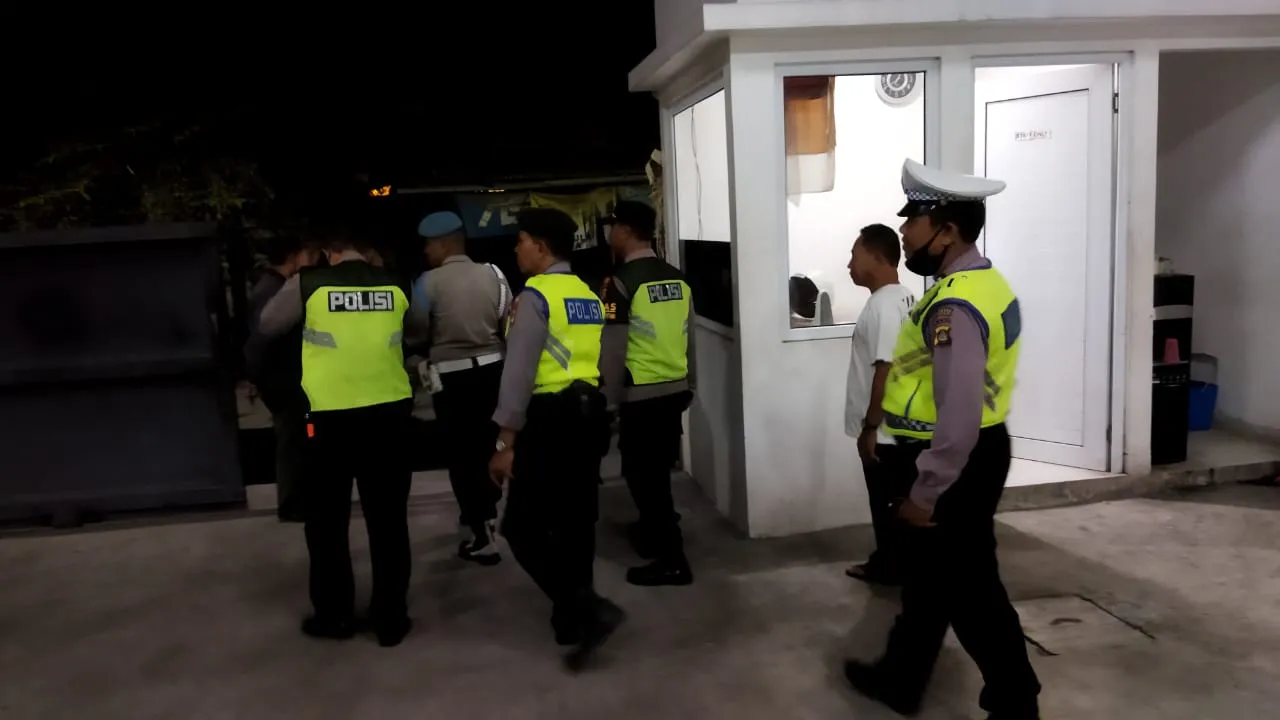 Polsek Denpasar Timur Dentim Blue Light Patrol Cegah Gangguan Kamtibmas