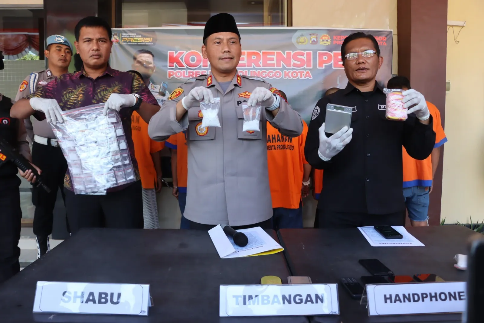 Polres Probolinggo Kota Amankan 5 Tersangka Ops Tumpas Narkoba