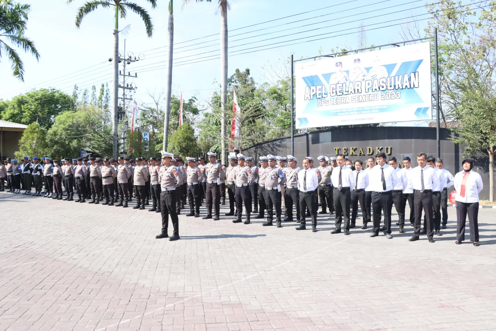 Gelar Pasukan Operasi Zebra Semeru 2023 Polres Nganjuk, Kapolres : Waspadai Peningkatan Aktivitas Masyarakat Pada Tahapan Pemilu 2024