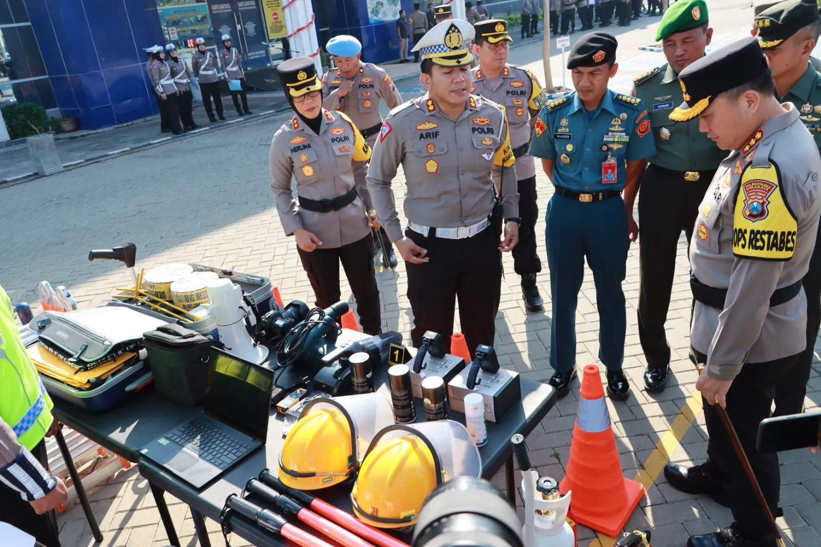 Polrestabes Surabaya Gelar Pasukan Dalam Rangka Operasi Zebra 2023, 4-17 September 2023