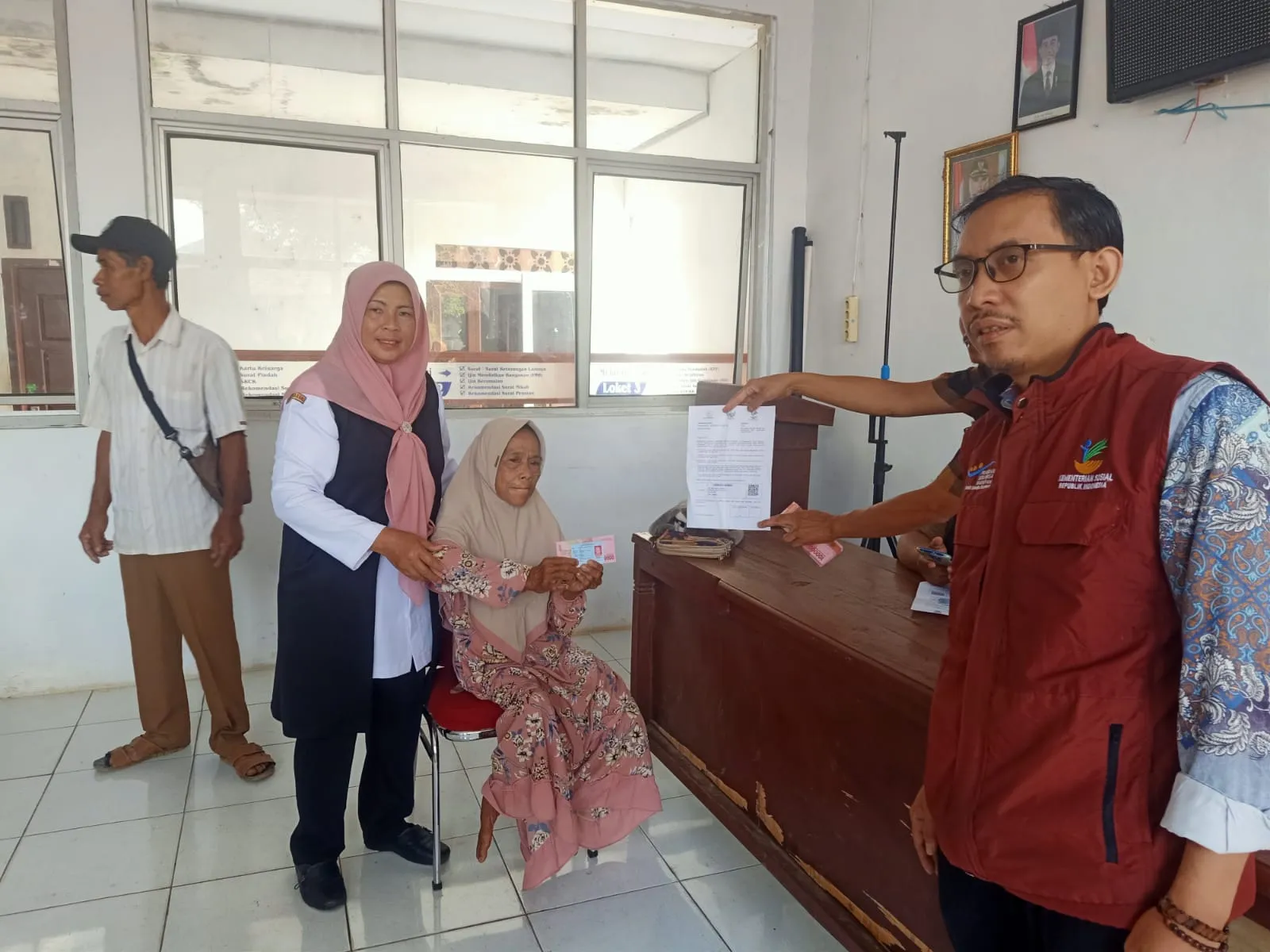 12 Desa Se'kecamatan Serempak Adakan Penyaluran BPNT dan PKH Tahap 3 Tahun 2023