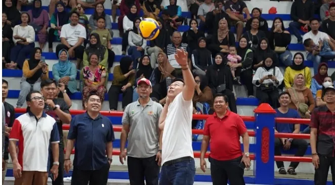 Turnamen Voli Meriahkan HUT Kota Putussibau ke-128
