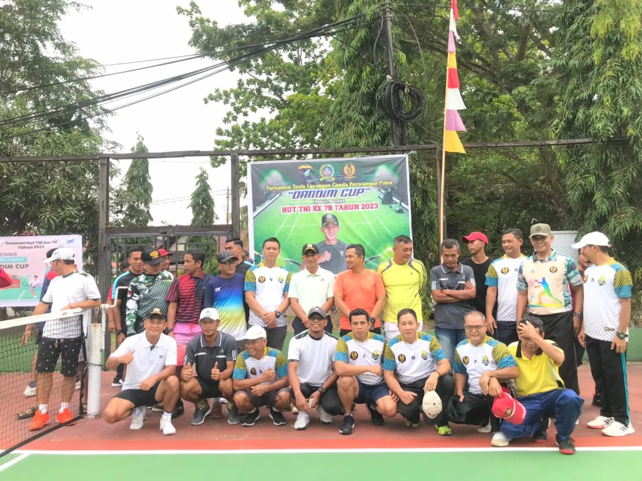 Sambut HUT TNI Ke-78, Kodim 1204 /Sanggau Gelar Turnamen Tenis Lapangan Dandim Cup Tahun 2023
