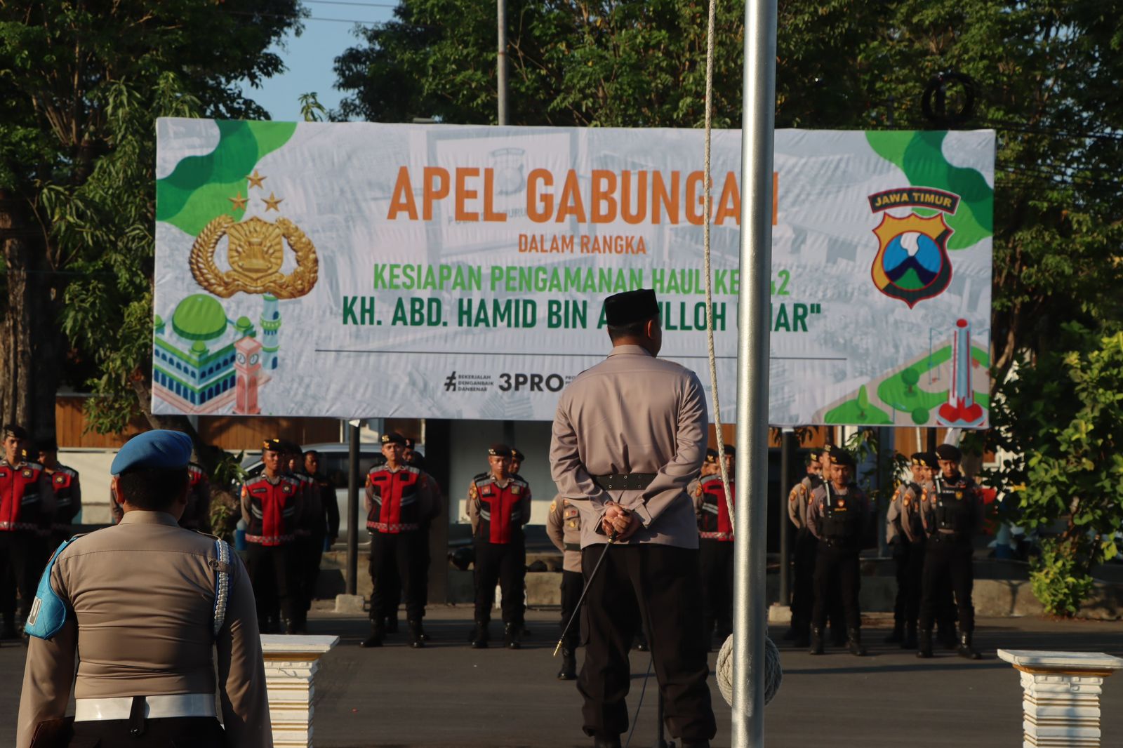 Apel Gabungan Kesiapan Pengamanan Haul ke-42 KH Abdul Hamid